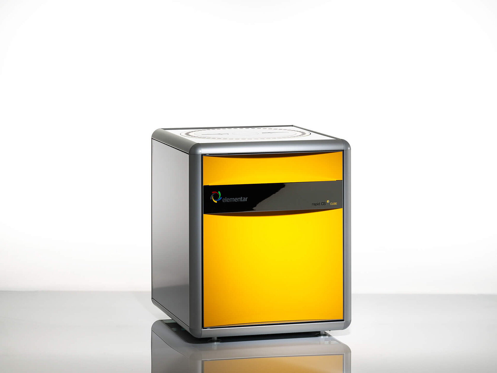 Carbon and sulfur analyzer